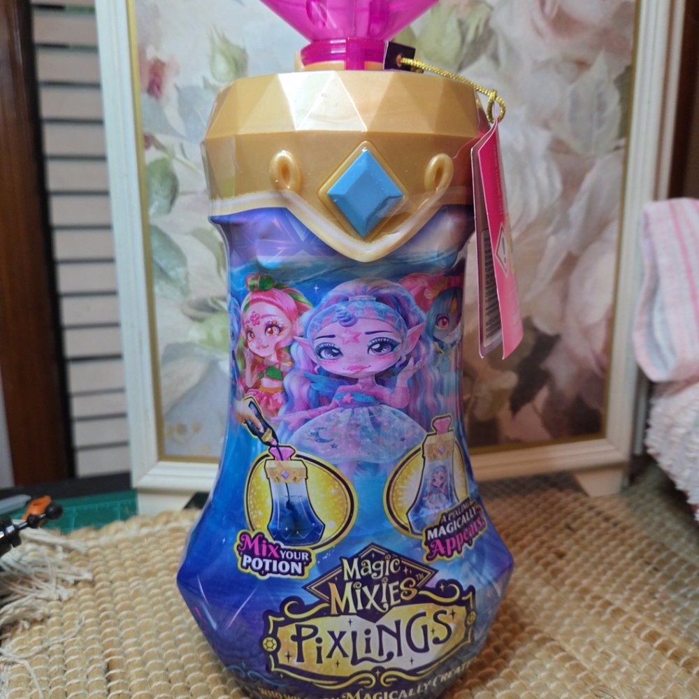 Magic Mixies Pixlings Potion Bottle